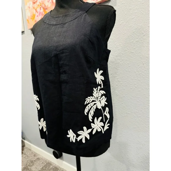 Ann Taylor Black Embroidered Sleeveless Top - Size XXS, NWT - Picture 2 of 12
